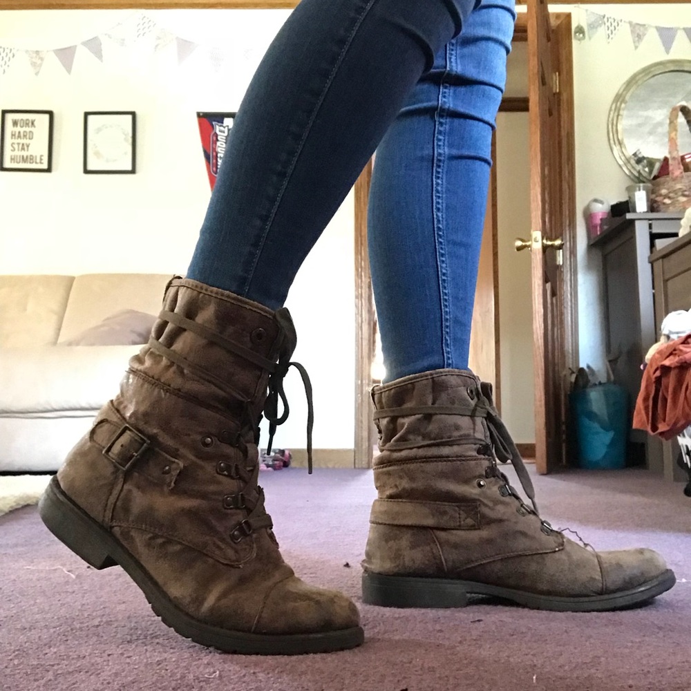 Roxy combat boots